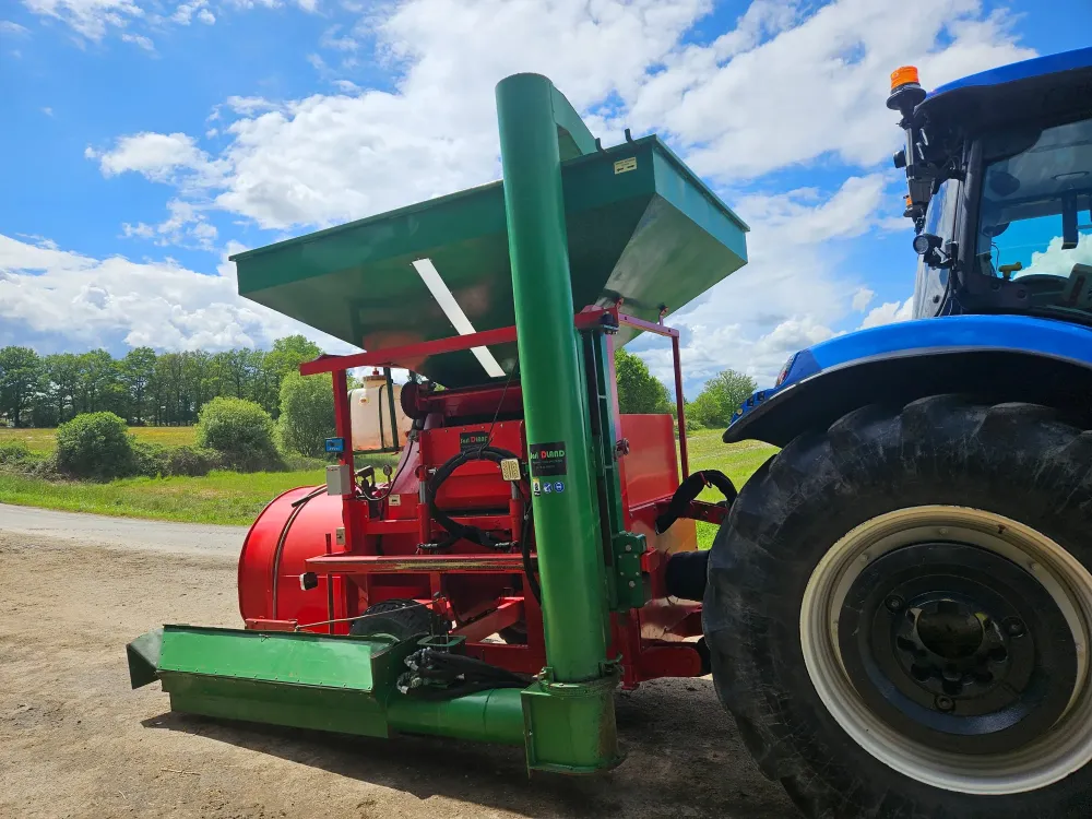 travaux de mécanisation agricole à Flavignac